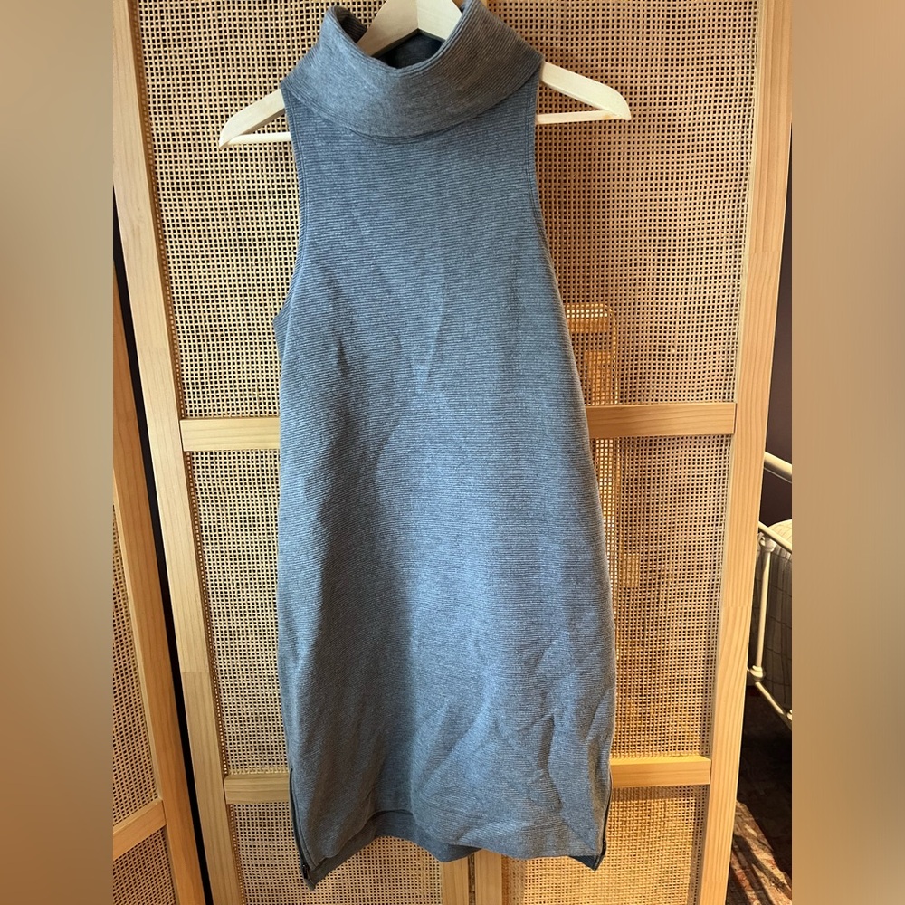 Banana Republic Women’s (M) Sweater Dress